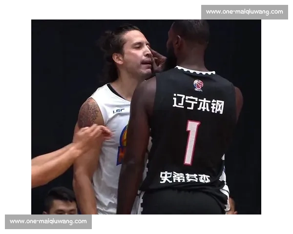 史蒂芬森 16 分引爆 BIG3！冲突争议难掩赛场统治力