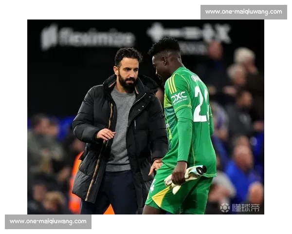 奥纳纳布基纳法索获总统接见 赠欧联杯签名球衣表敬意